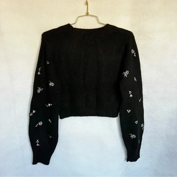 Cardigan Sweater Embroidery Floral Black Multi Color Balloon Sleeve Cropped - Picture 5 of 9